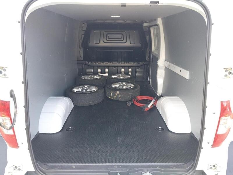 Maxus e-Deliver 3 vaihtoauto