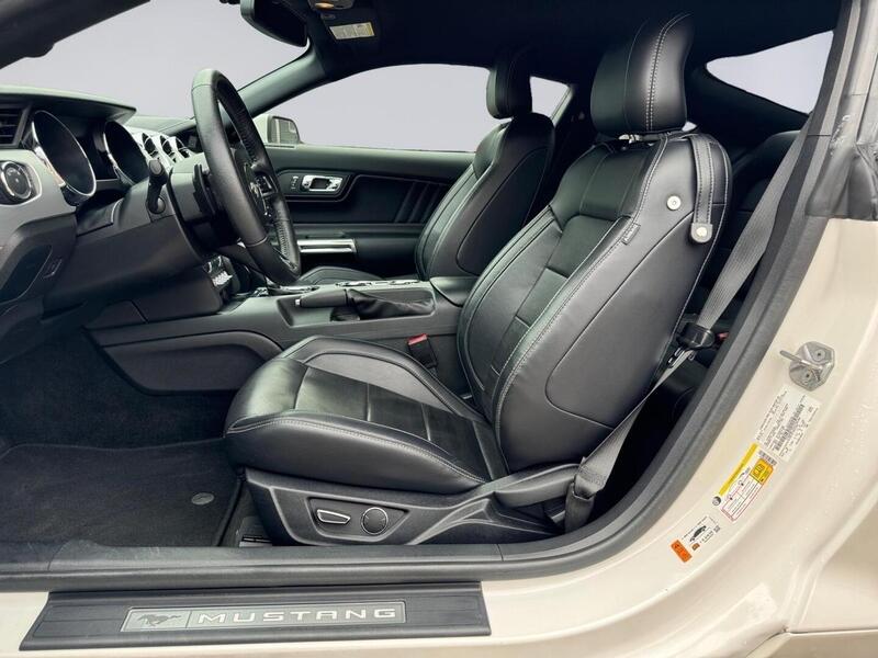 Ford USA Mustang vaihtoauto