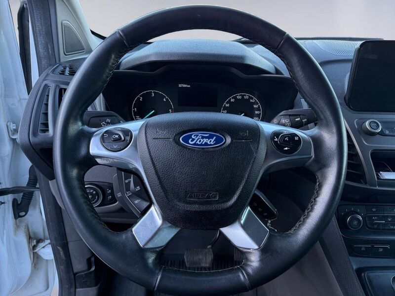 Ford Transit Connect vaihtoauto