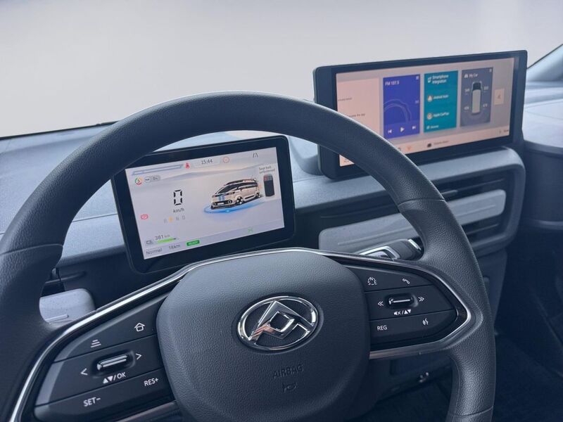 Maxus e-Deliver 5 vaihtoauto