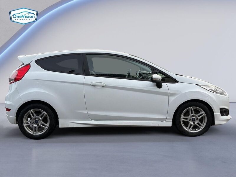 Ford Fiesta Van vaihtoauto