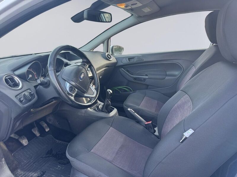 Ford Fiesta Van vaihtoauto