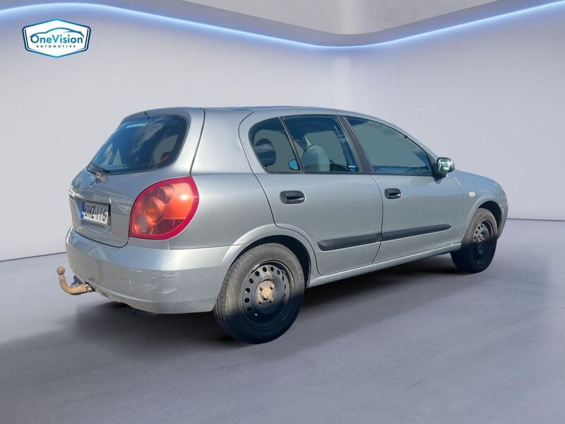 Nissan Almera vaihtoauto