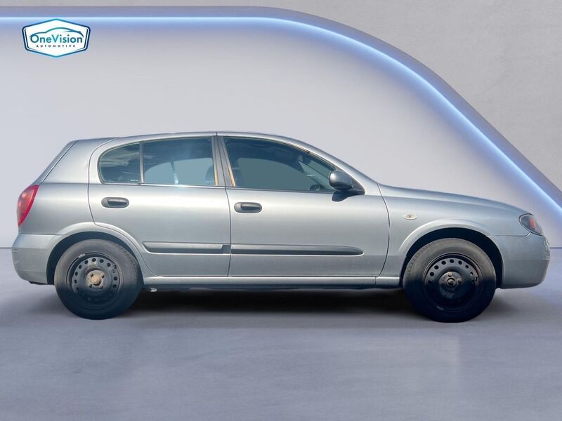 Nissan Almera vaihtoauto