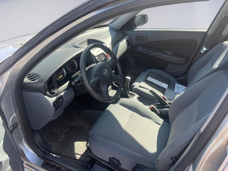 Nissan Almera vaihtoauto