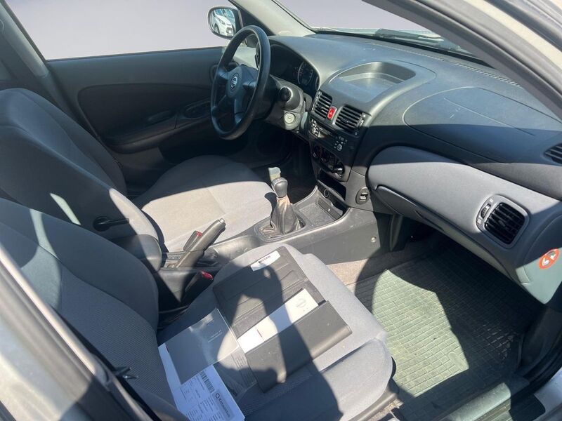 Nissan Almera vaihtoauto