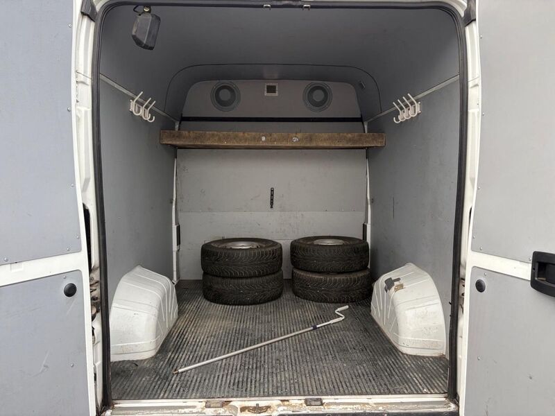 Peugeot Boxer vaihtoauto