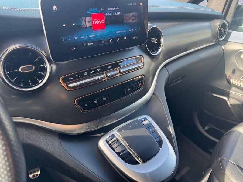 Mercedes-Benz EQV vaihtoauto