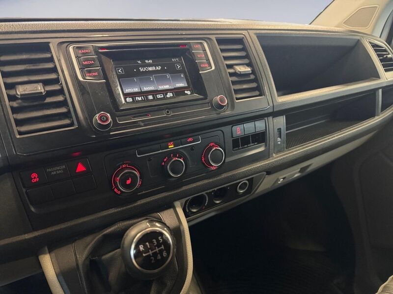 Volkswagen Transporter vaihtoauto