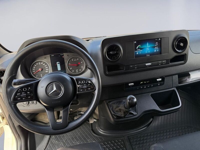 Mercedes-Benz Sprinter vaihtoauto