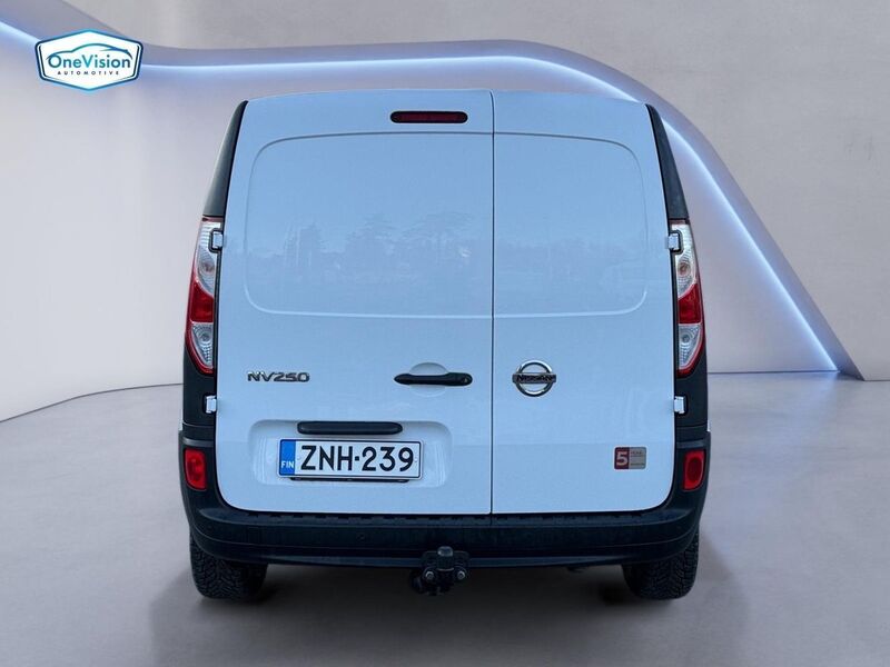 Nissan NV250 vaihtoauto