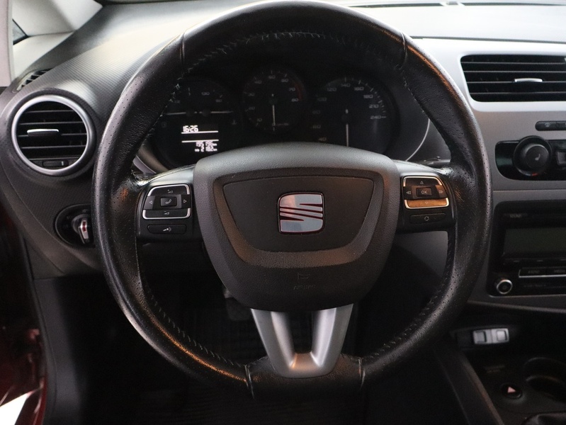 SEAT Leon vaihtoauto