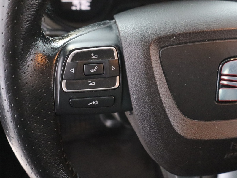 SEAT Leon vaihtoauto