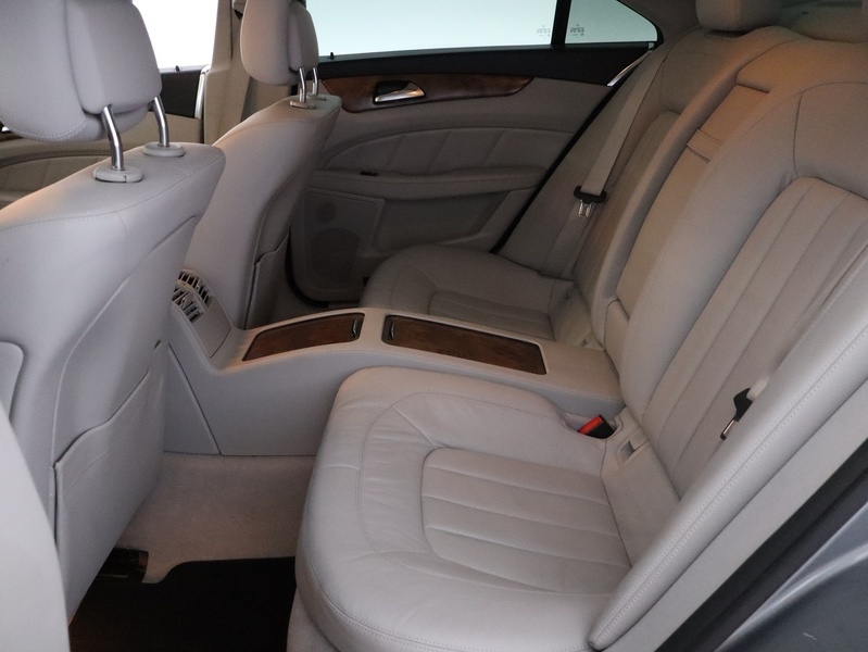 Mercedes-Benz CLS vaihtoauto