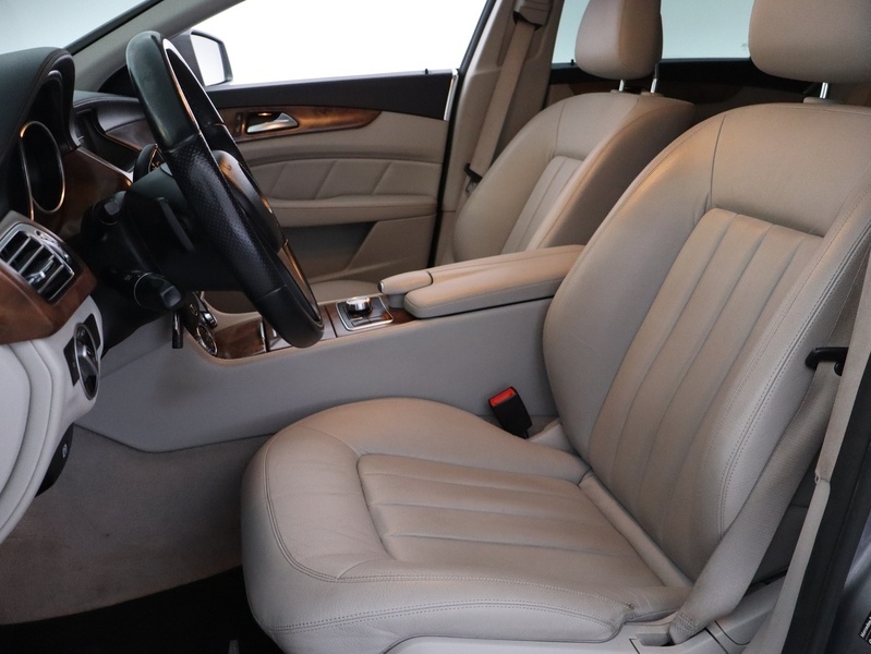 Mercedes-Benz CLS vaihtoauto