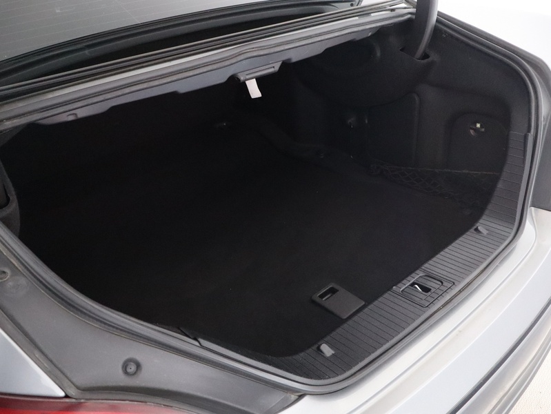 Mercedes-Benz CLS vaihtoauto