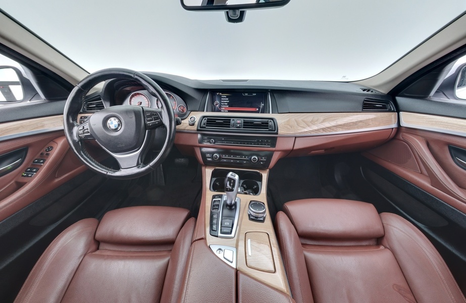 BMW 520 vaihtoauto