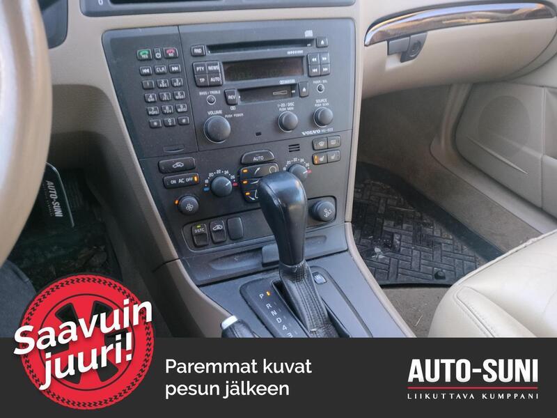 Volvo V70 vaihtoauto