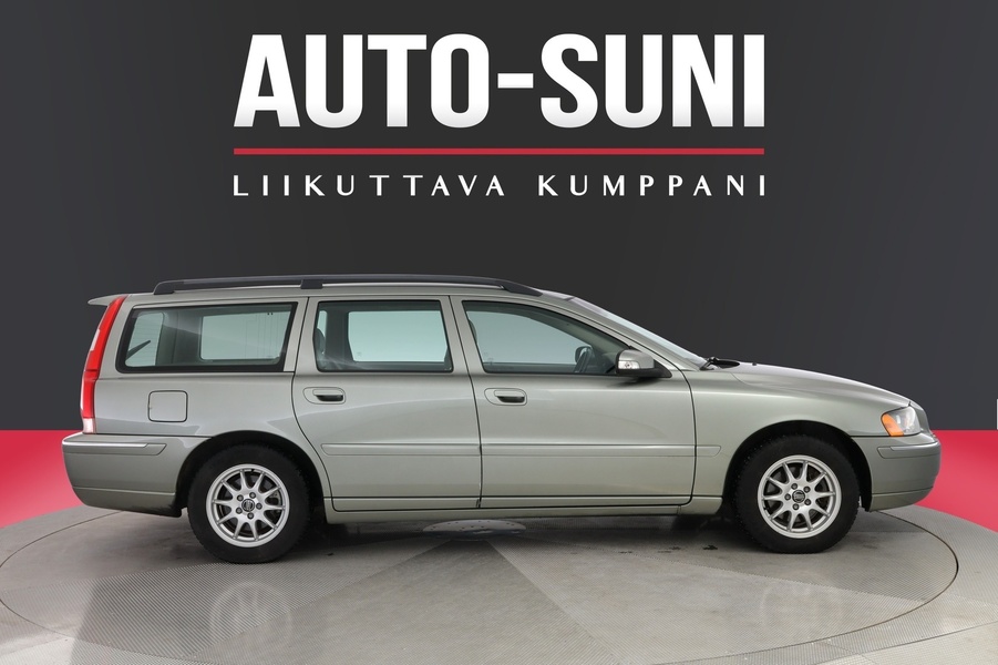 Volvo V70 vaihtoauto