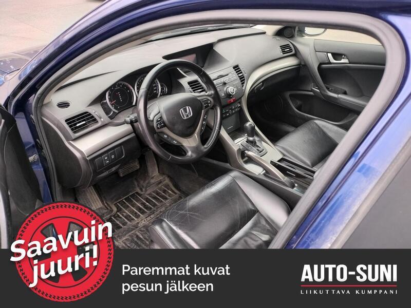 Honda Accord vaihtoauto