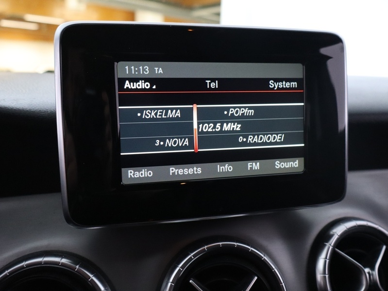 Mercedes-Benz CLA-sarja vaihtoauto