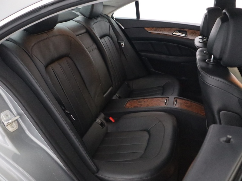 Mercedes-Benz CLS vaihtoauto