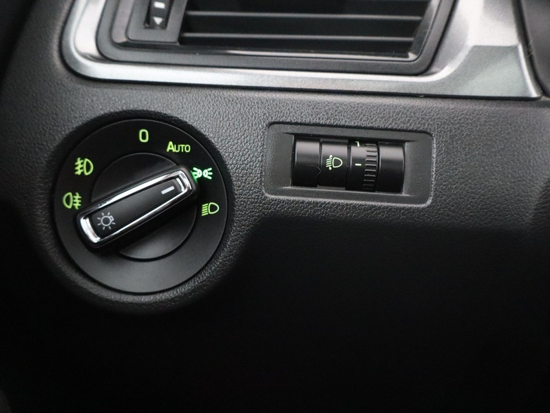 Skoda Rapid vaihtoauto