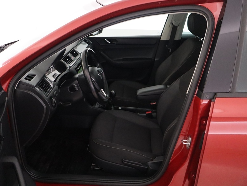 Skoda Rapid vaihtoauto