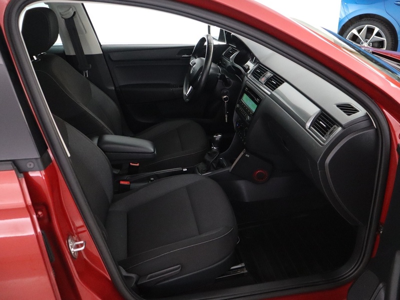 Skoda Rapid vaihtoauto