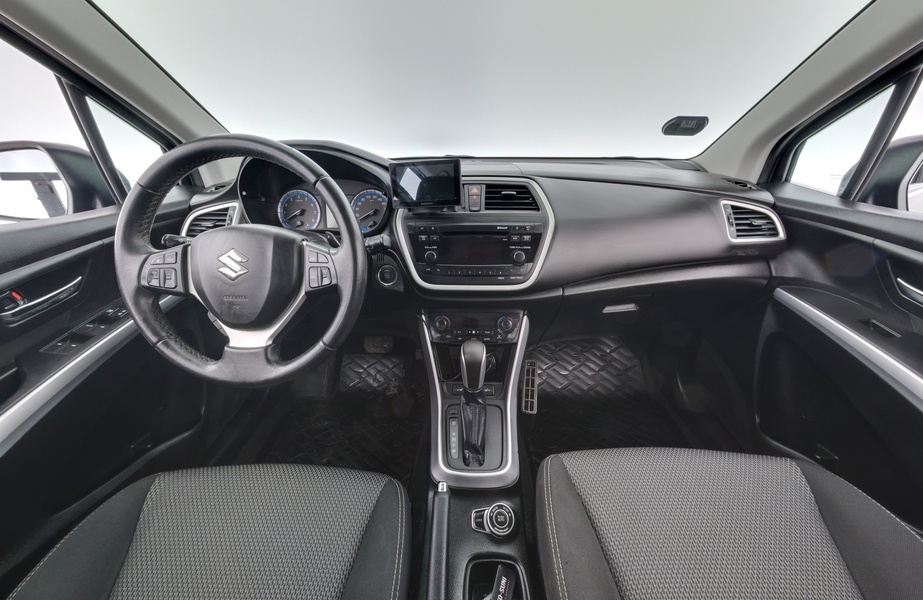 Suzuki SX4 S-CROSS vaihtoauto