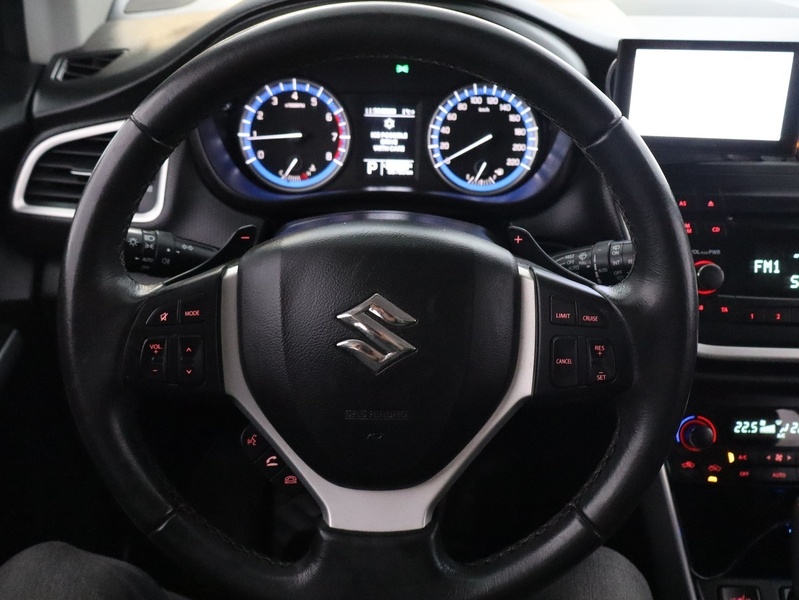 Suzuki SX4 S-CROSS vaihtoauto