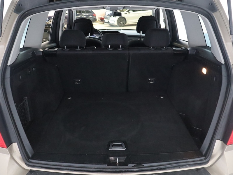 Mercedes-Benz GLK vaihtoauto
