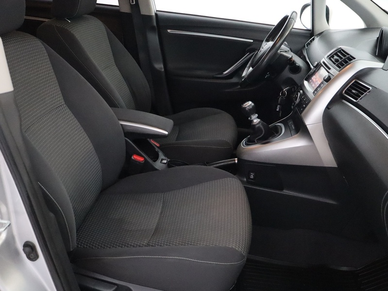 Toyota Verso vaihtoauto