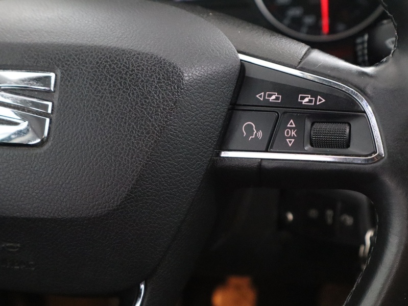 SEAT Leon ST vaihtoauto