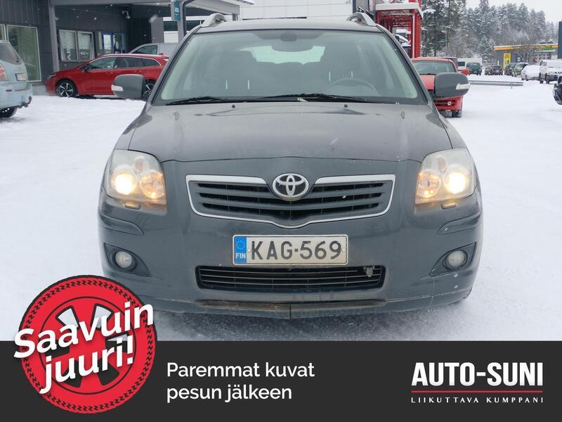 Toyota Avensis vaihtoauto