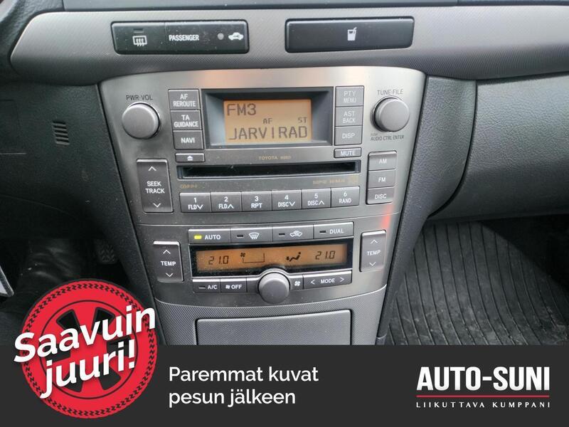 Toyota Avensis vaihtoauto