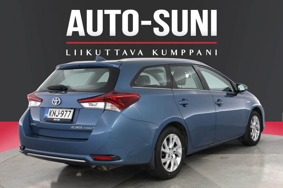 Toyota Auris vaihtoauto
