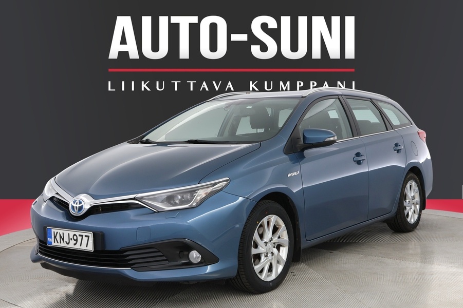 Toyota Auris vaihtoauto