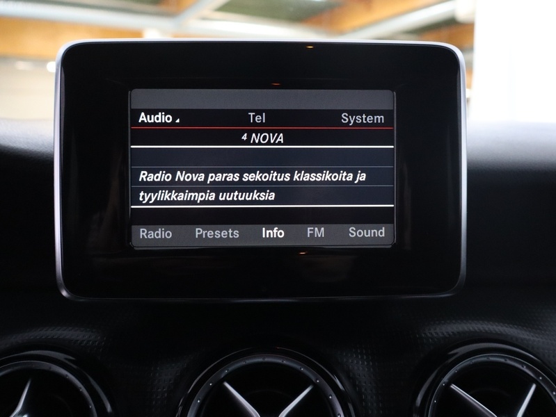 Mercedes-Benz A vaihtoauto