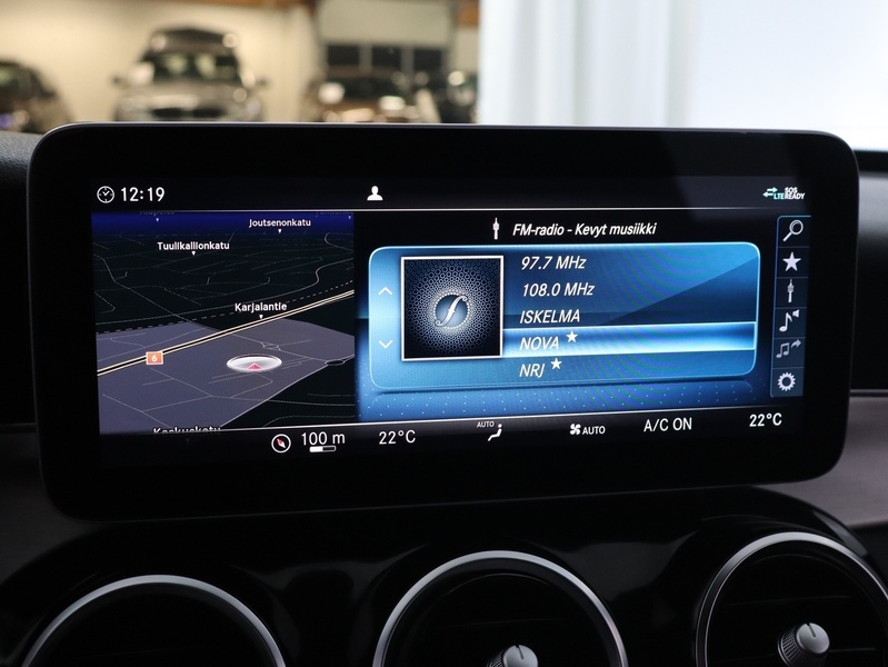 Mercedes-Benz C vaihtoauto