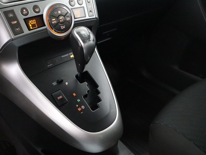 Toyota Verso vaihtoauto