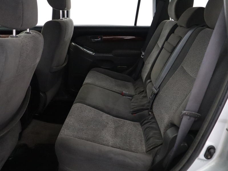 Toyota Land Cruiser vaihtoauto