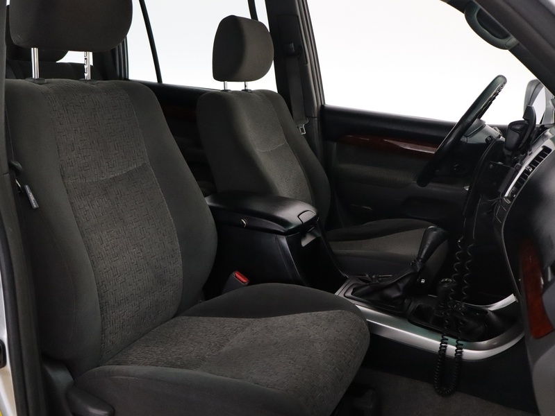 Toyota Land Cruiser vaihtoauto