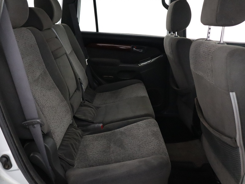 Toyota Land Cruiser vaihtoauto