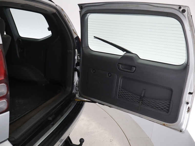 Toyota Land Cruiser vaihtoauto