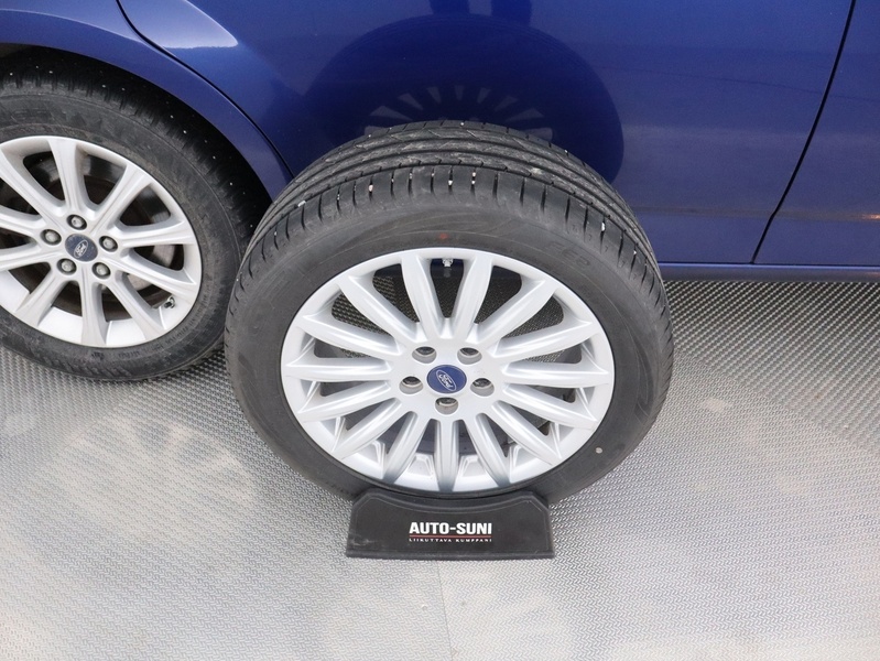 Ford Mondeo vaihtoauto