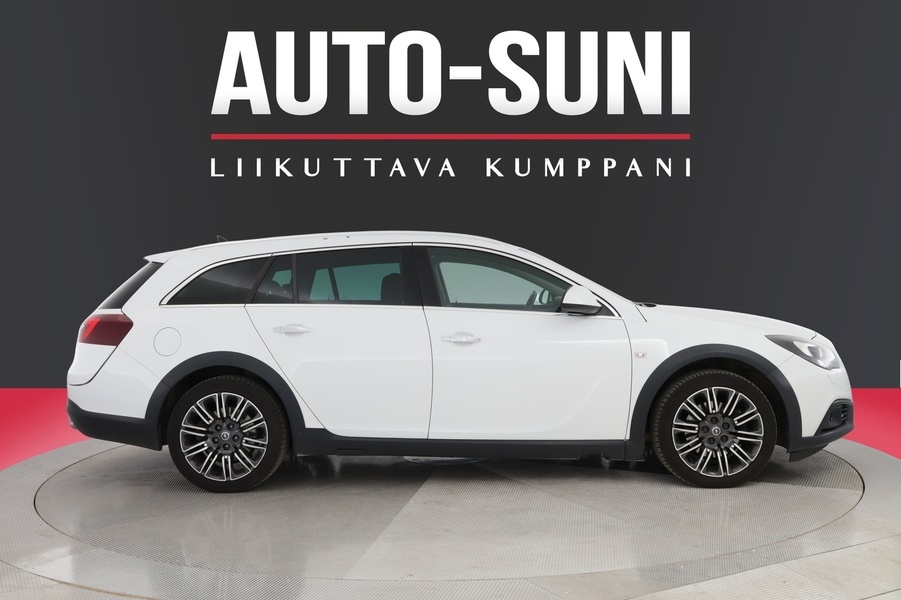 Opel Insignia vaihtoauto