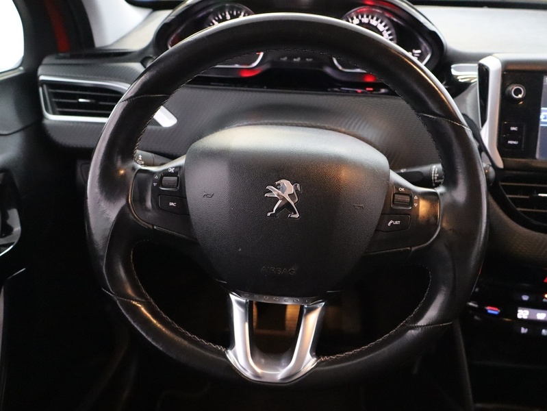 Peugeot 208 vaihtoauto