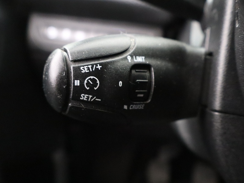 Peugeot 208 vaihtoauto