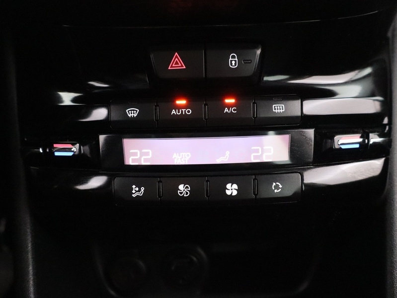 Peugeot 208 vaihtoauto